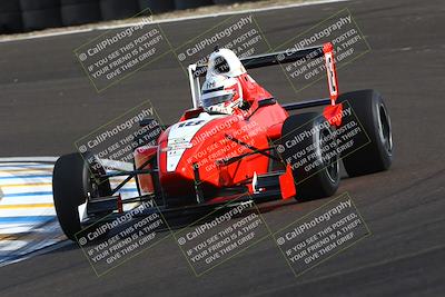 media/Jan-25-2025-CalClub SCCA (Sat) [[03c98a249e]]/Race 2/
